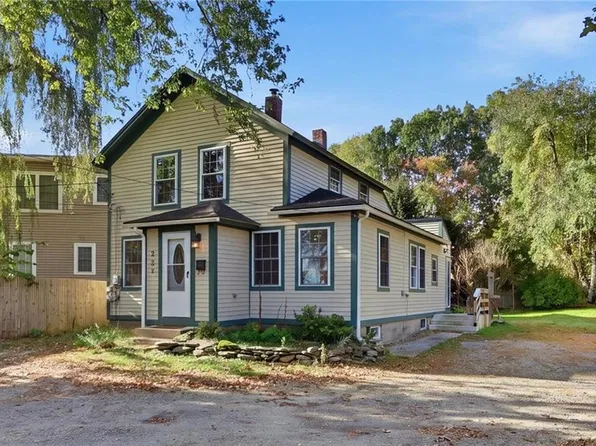 223 Harrisville Main St, Burrillville, RI 02830