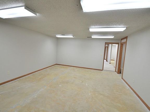 2nd image of 8433 South Ave #2