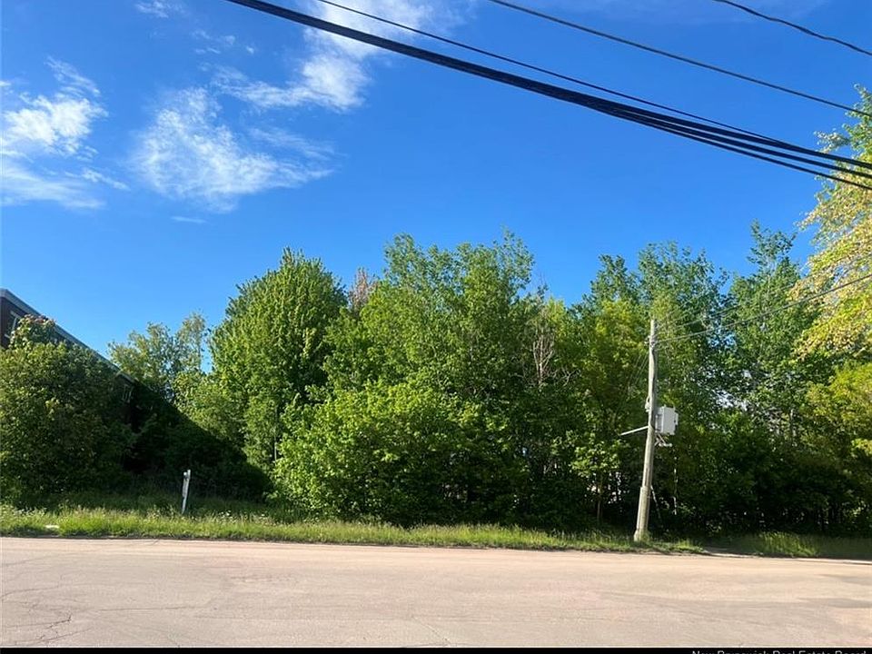 2nd image of Macaleese Ln