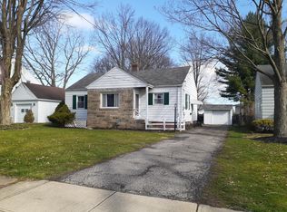 21444 Northwood Ave, Fairview Park, OH