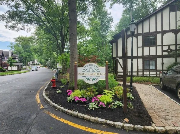 3112 Stowe Lane, Mahwah, NJ 07430