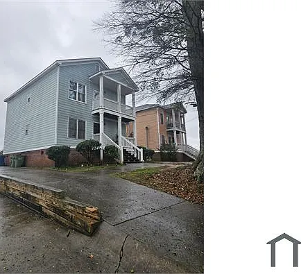 4 bed, 1225 sqft, $2,100 — Photo 1