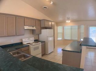 4108 Abbey Rd, Farmington, NM 87402