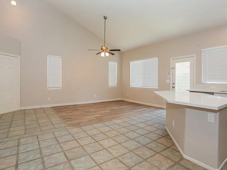 9436 Plover Falls Ave — Photo 5
