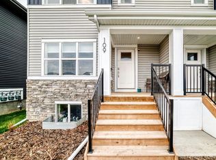 525 NW River Heights Dr #109, Cochrane, AB T4C 3E3