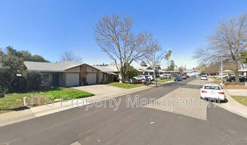 1st image of 2662 Los Nogales Way