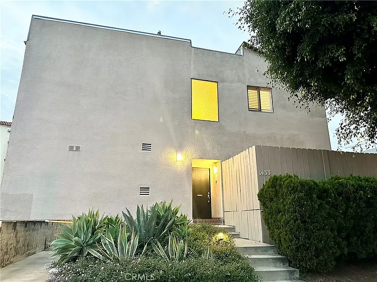 1433 S Beverly Dr #1433 — Photo 16