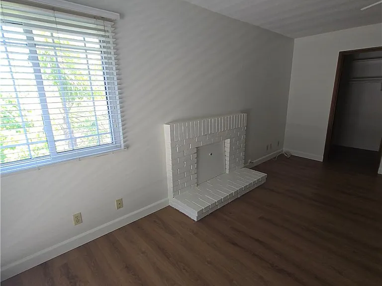 7134 Dos Rios Dr — Photo 13