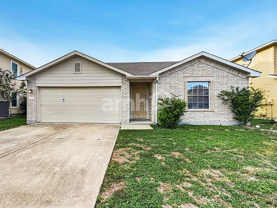 719 Lavaca Loop