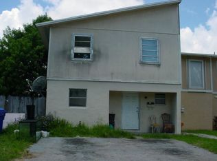 714 SW 80th Ter, North Lauderdale, FL 33068