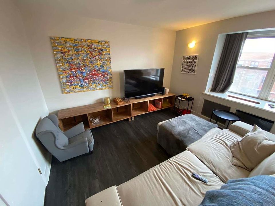 1st image of 28-12 21st Ave #3B