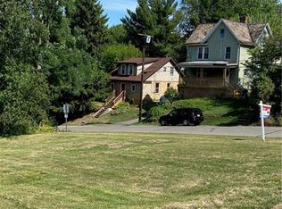 845 Walnut St, Rochester, PA 15074