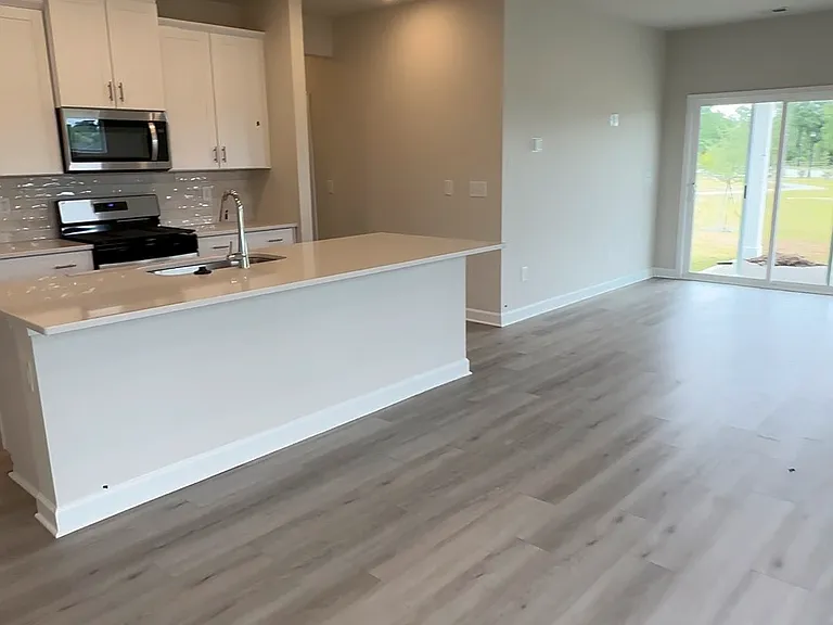 2604 Grand Meadow Dr — Photo 3