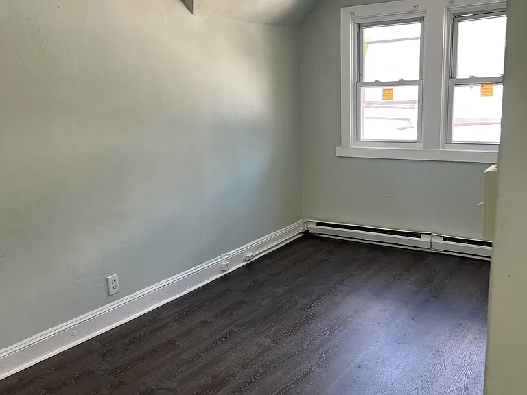 1105 W State St #3 — Photo 6