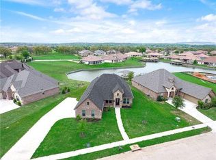 1208 Huntington Cove Ct, Granbury, TX 76048