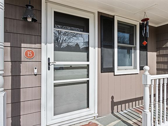 4th image of 15 Bellaire Road