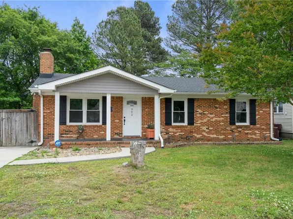 902 Annette St, Chesapeake, VA 23324