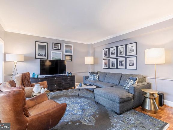 3rd image of 4000 Cathedral Ave NW APT 642B