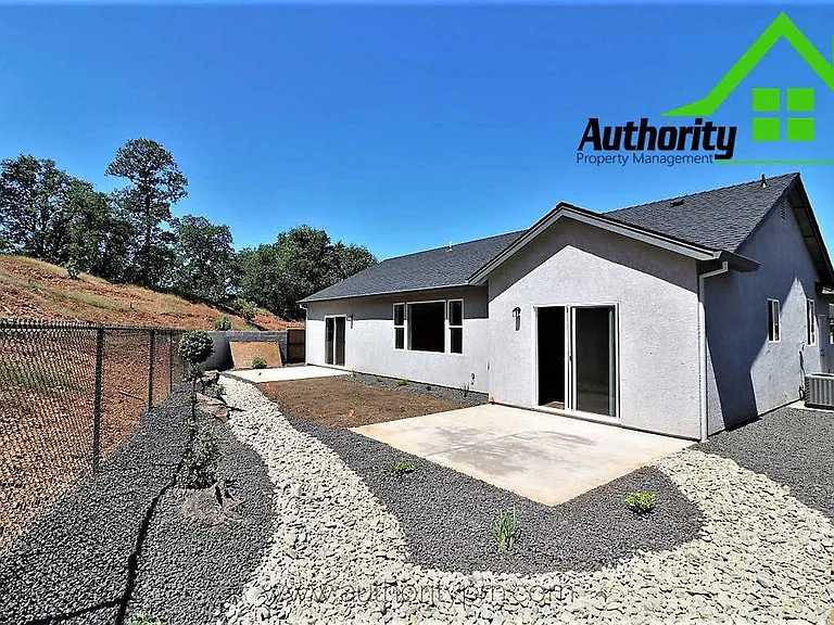 20231 Ballentine Dr — Photo 30