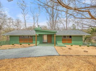 108 Northwest Ln, Charlottesville, VA 22911