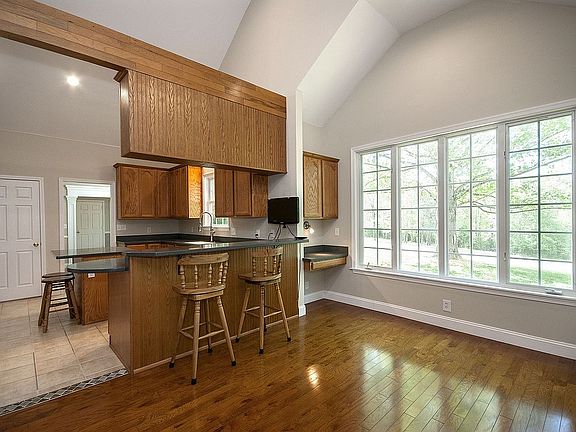 Eat in area of Kitchen