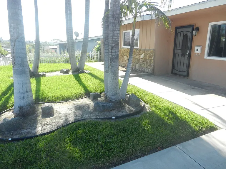 4189 Thomas St — Photo 4