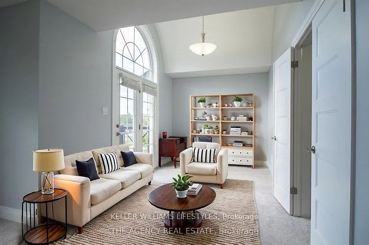 5 bed, $3,100 — Photo 2