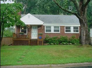 1504 Windham Ln, Silver Spring, MD 20902