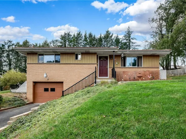 122 Autumn Dr, Butler, PA 16001