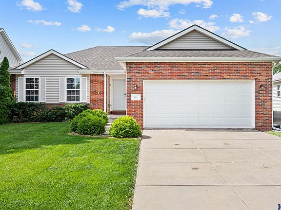 2nd image of 8011 Creek View Ct
