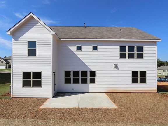 2nd image of 357 Pleasant Hill Dr SE