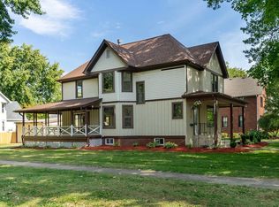 1110 5th St, Mendota, IL 61342