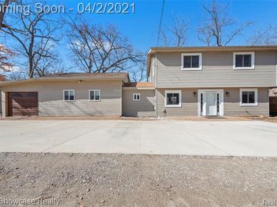 11801 Centerline Dr, Pinckney, MI, 48169