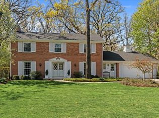 715 Linden Ave, Lake Forest, IL 60045