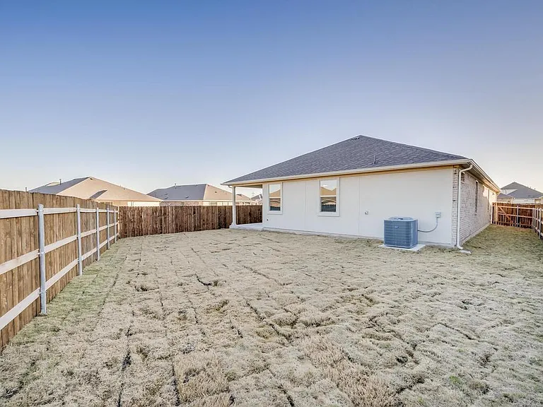 16812 Marcello Dr — Photo 29