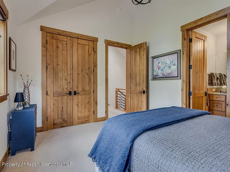 138 Club Lodge Dr — Photo 26