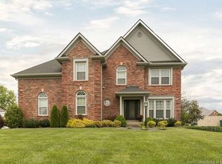3042 Plantation Dr, Sellersburg, IN 47172
