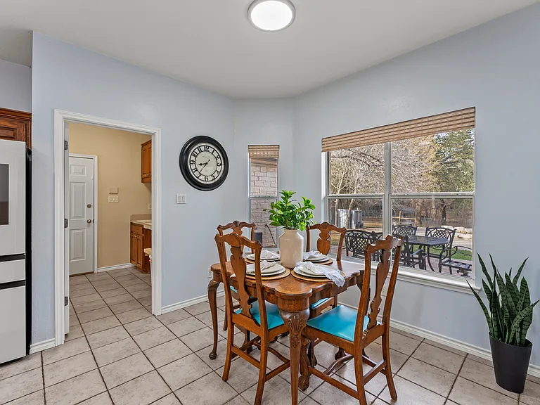 1060L Great Oaks — Photo 25