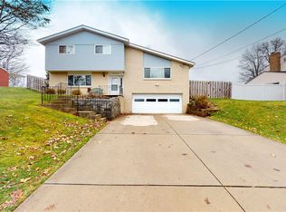 8830 Breezewood Dr, Pittsburgh, PA 15237