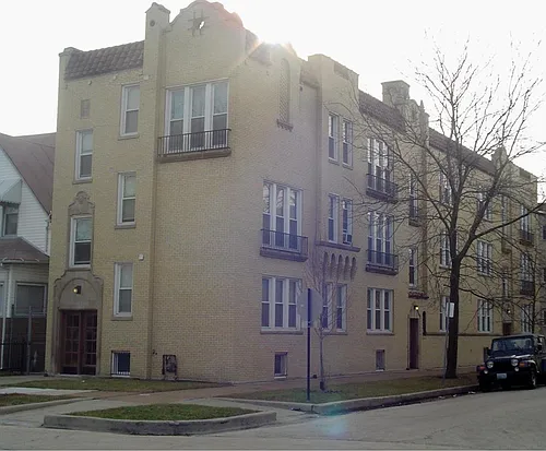 4115 N Wolcott Ave Photo 1