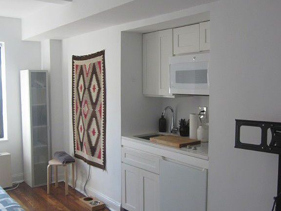 2nd image of 5 Tudor City Pl APT A3