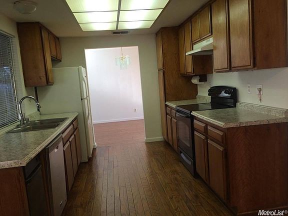 4th image of 6833 Bix Ave