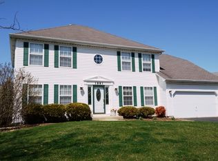 1881 Marne Rd, Bolingbrook, IL 60490