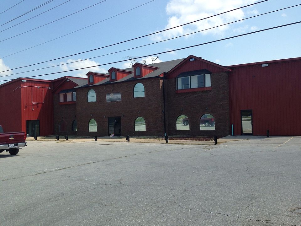 1st image of 24 Twiggy Ln