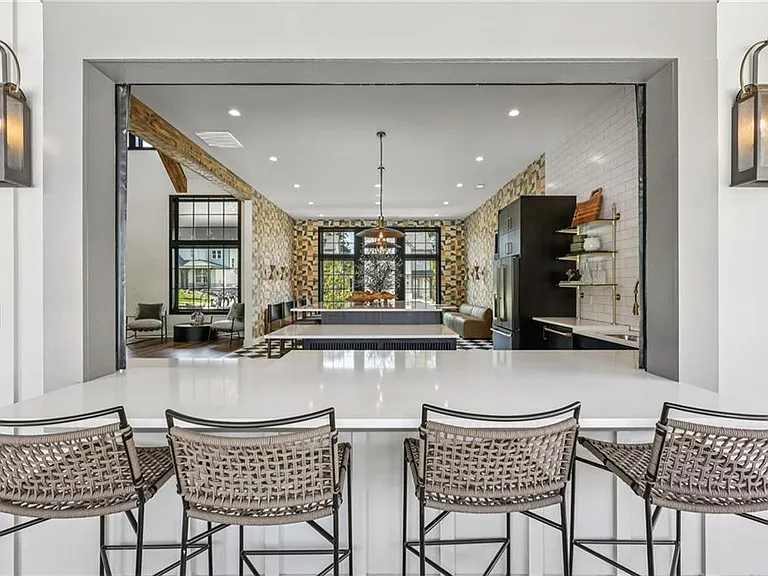 180 Park Ave #THE WREN — Photo 73
