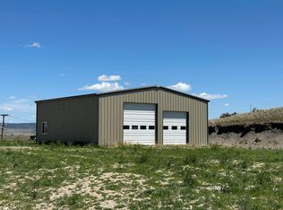 403 & 411 Valley View Dr, Edgemont, SD 57735