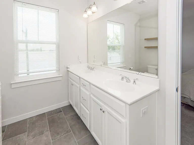 1665 Indy Dr — Photo 34