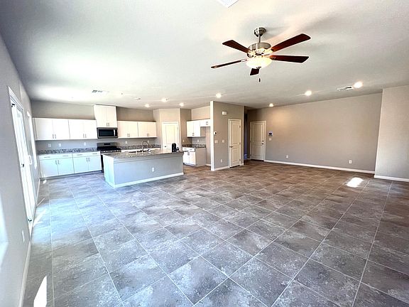 4th image of 7539 Dragonfruit Ave