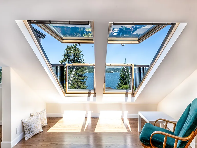 9917 Rainier Ave S — Photo 44
