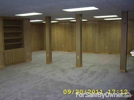 5th image of 114 Doris Ct